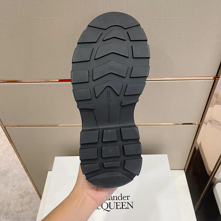 Alexander McQueen Shoe 